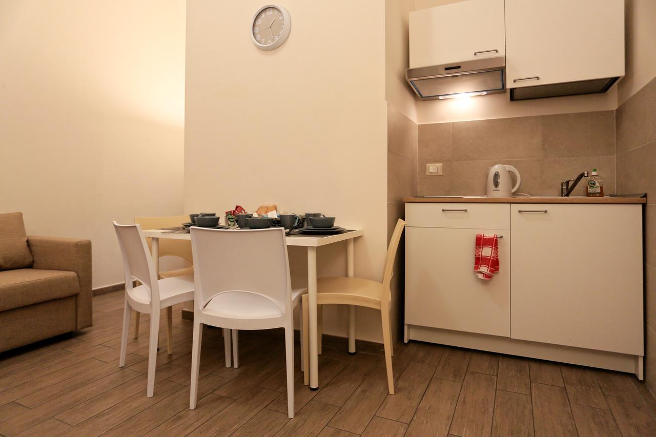 Apartcity Naples B&B Eksteriør bilde