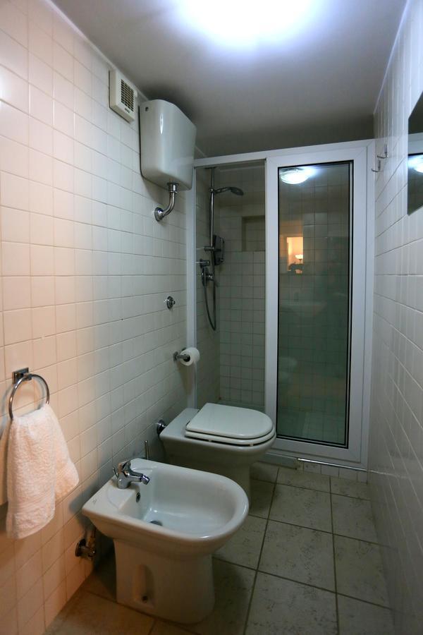 Apartcity Naples B&B Eksteriør bilde